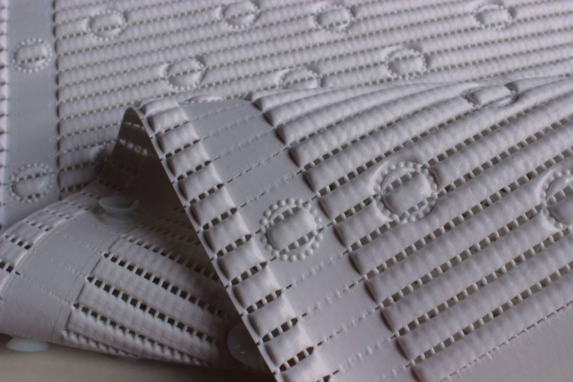 anti-slip shower mat
