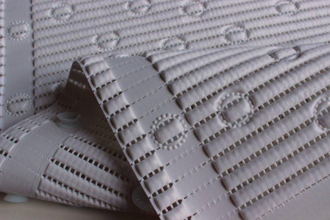 anti-slip shower mat