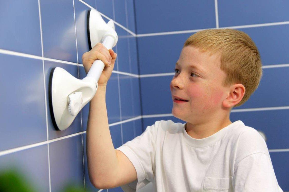 kids grab handle