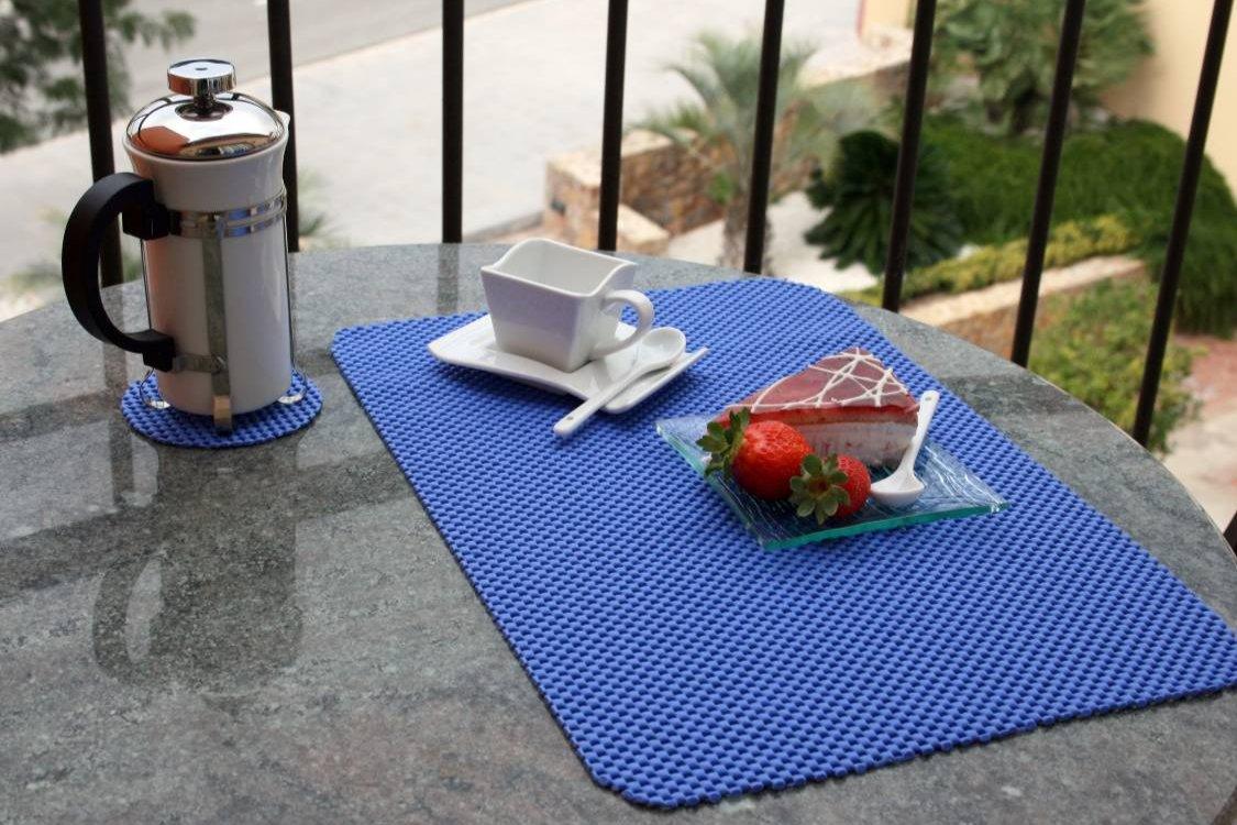 anti-slip tablemat